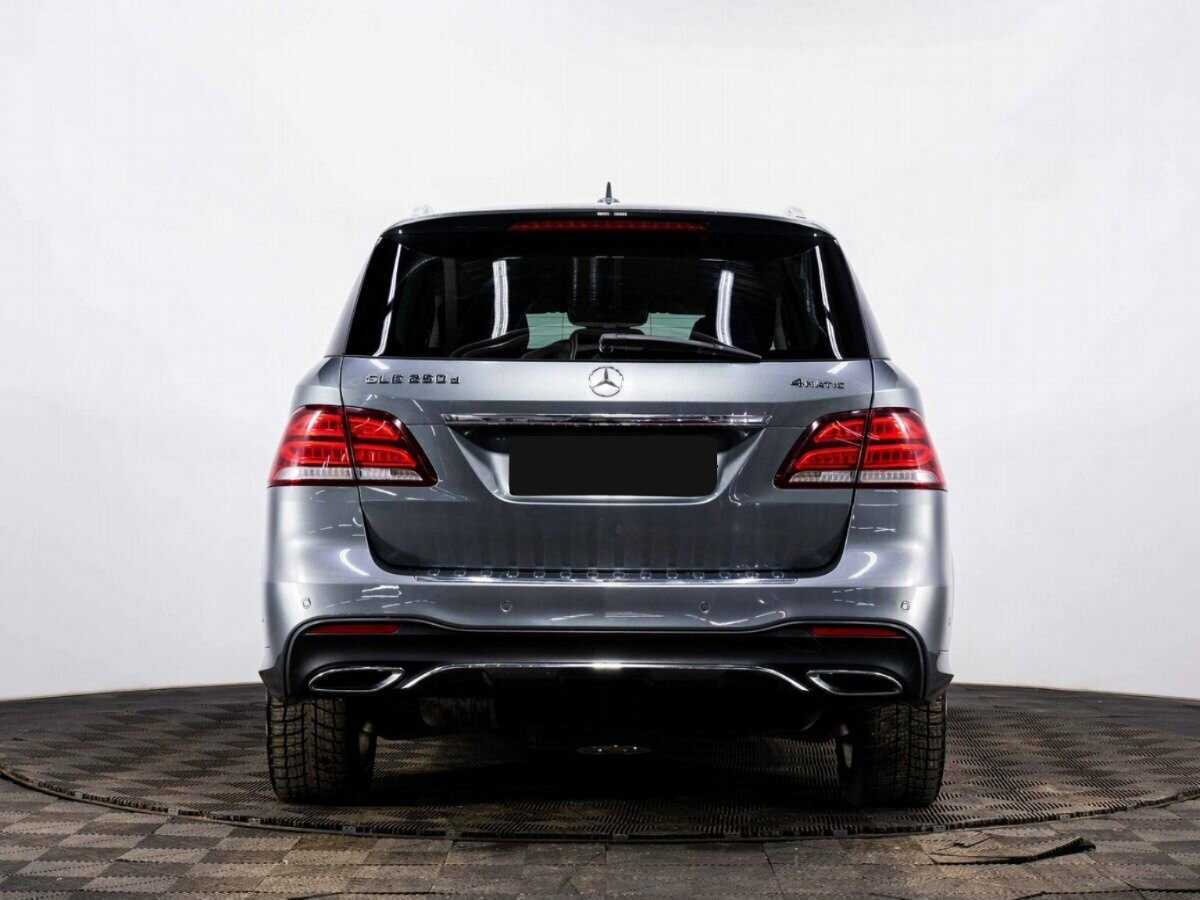 Mercedes-Benz GLE с пробегом — 2018 год. Фото: #4