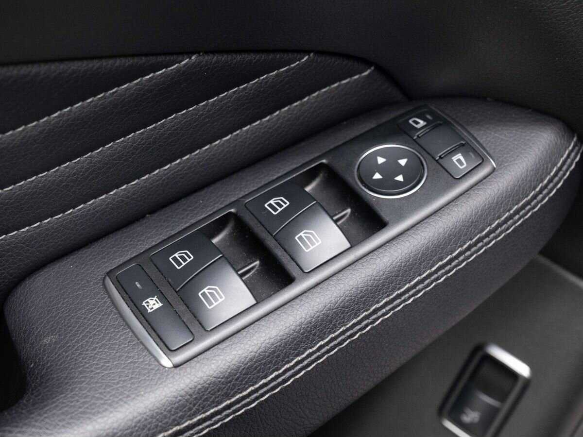 Mercedes-Benz GLE с пробегом — 2018 год. Фото: #18