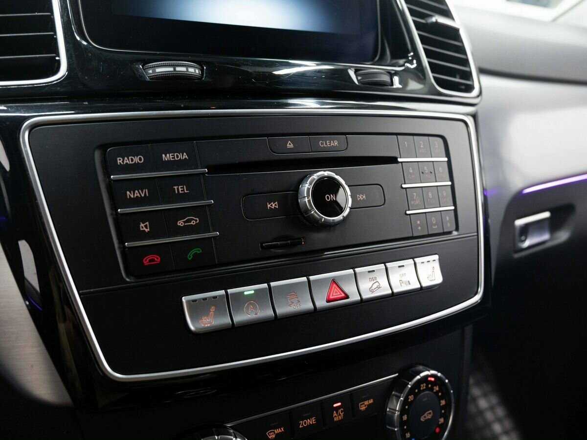 Mercedes-Benz GLE с пробегом — 2018 год. Фото: #23