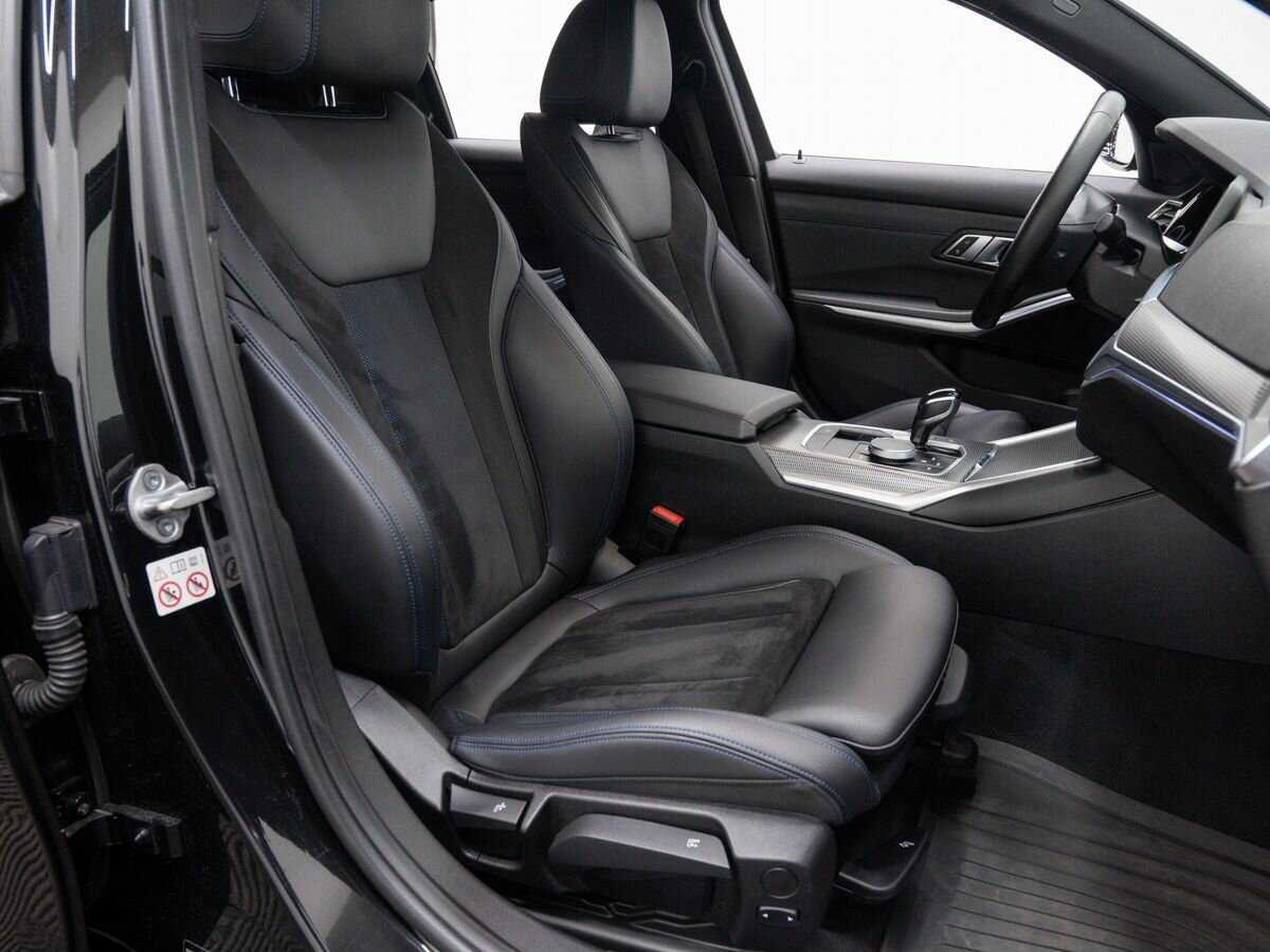 BMW 3 серии с пробегом — 2020 год. Фото: #11