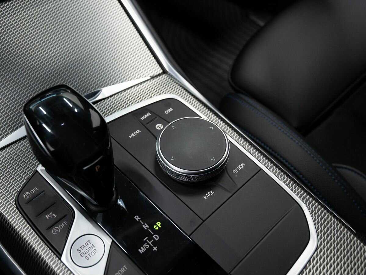 BMW 3 серии с пробегом — 2020 год. Фото: #22