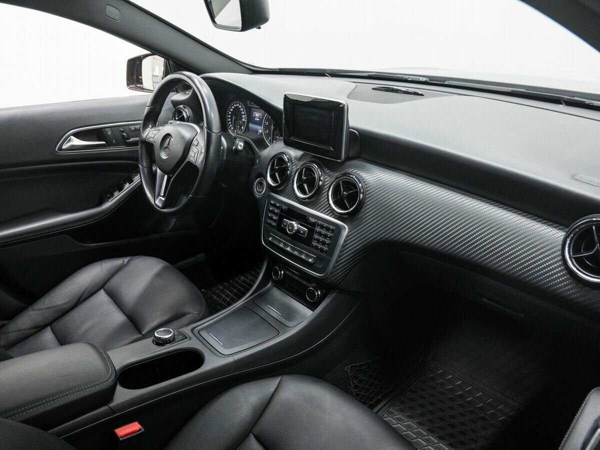 Mercedes-Benz GLA с пробегом — 2014 год. Фото: #7