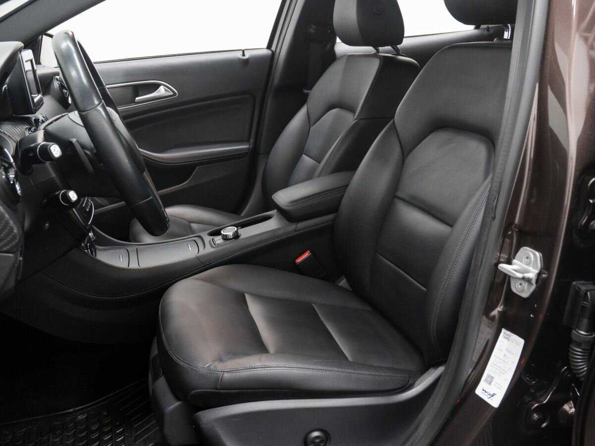 Mercedes-Benz GLA с пробегом — 2014 год. Фото: #14