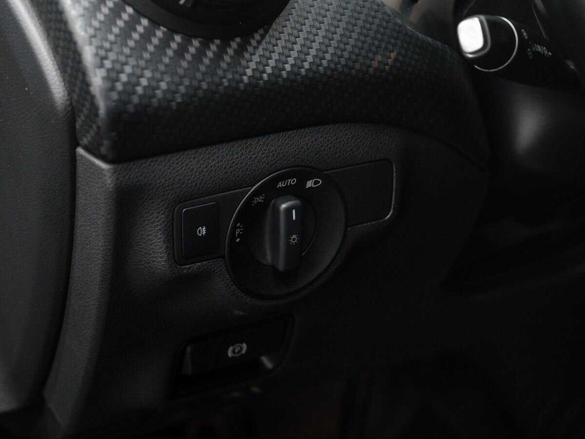 Mercedes-Benz GLA с пробегом — 2014 год. Фото: #16