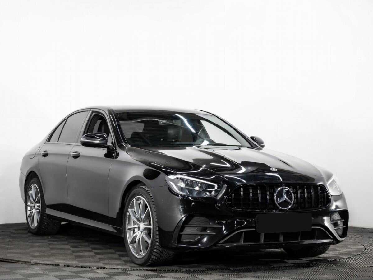 Mercedes-Benz E-Класс с пробегом — 2021 год. Фото: #2