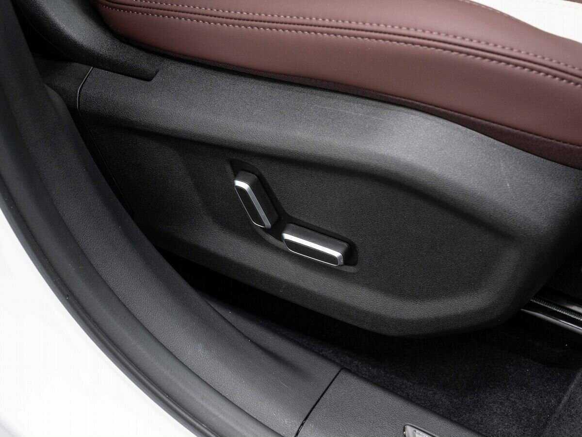 Geely Monjaro с пробегом — 2024 год. Фото: #25