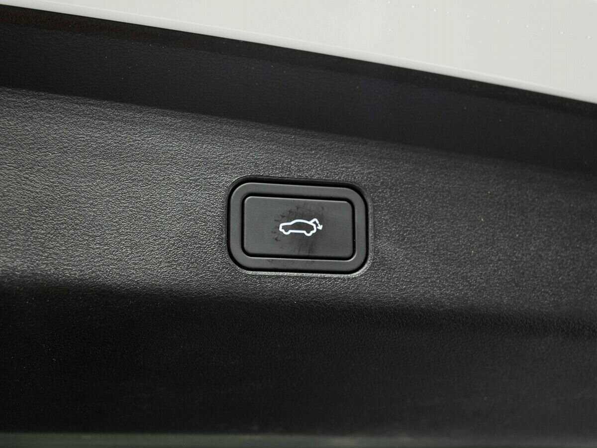 Geely Monjaro с пробегом — 2024 год. Фото: #26