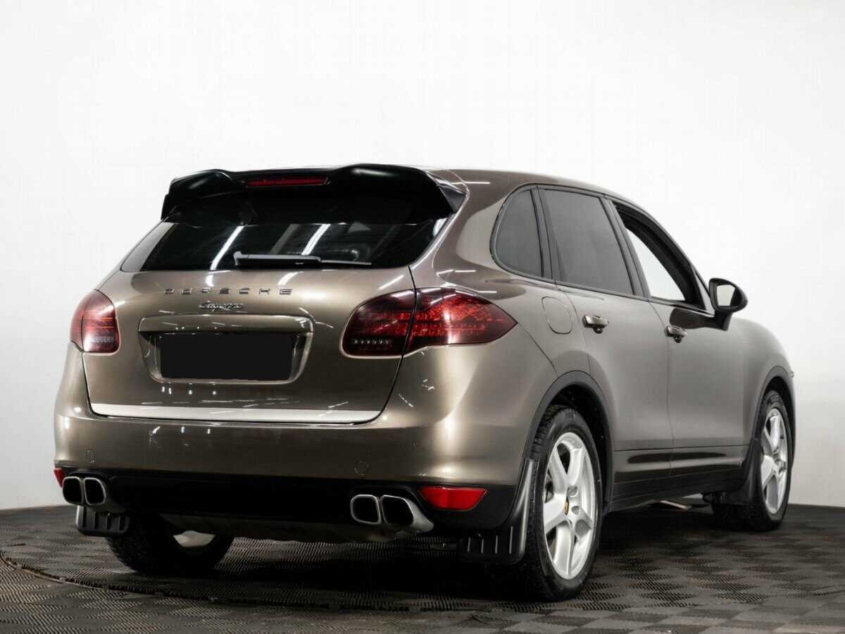 Porsche Cayenne с пробегом — 2014 год. Фото: #3