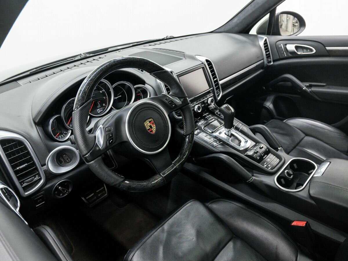Porsche Cayenne с пробегом — 2014 год. Фото: #12
