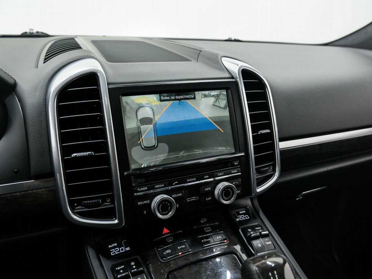 Porsche Cayenne с пробегом — 2014 год. Фото: #22