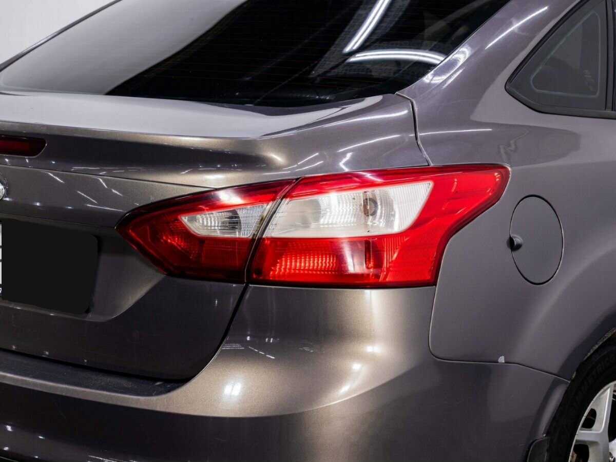 Ford Focus с пробегом — 2011 год. Фото: #23