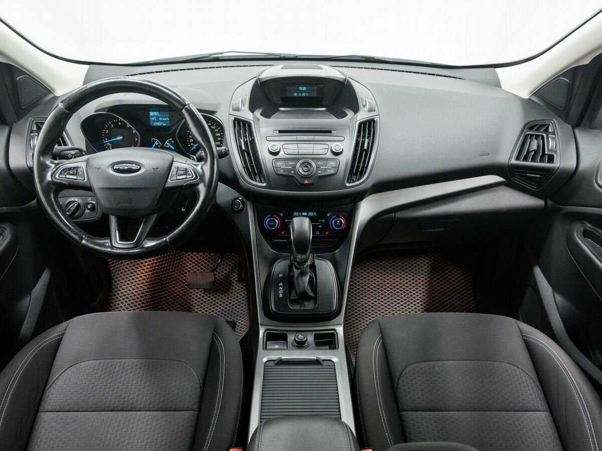 Ford Kuga с пробегом — 2018 год. Фото: #10