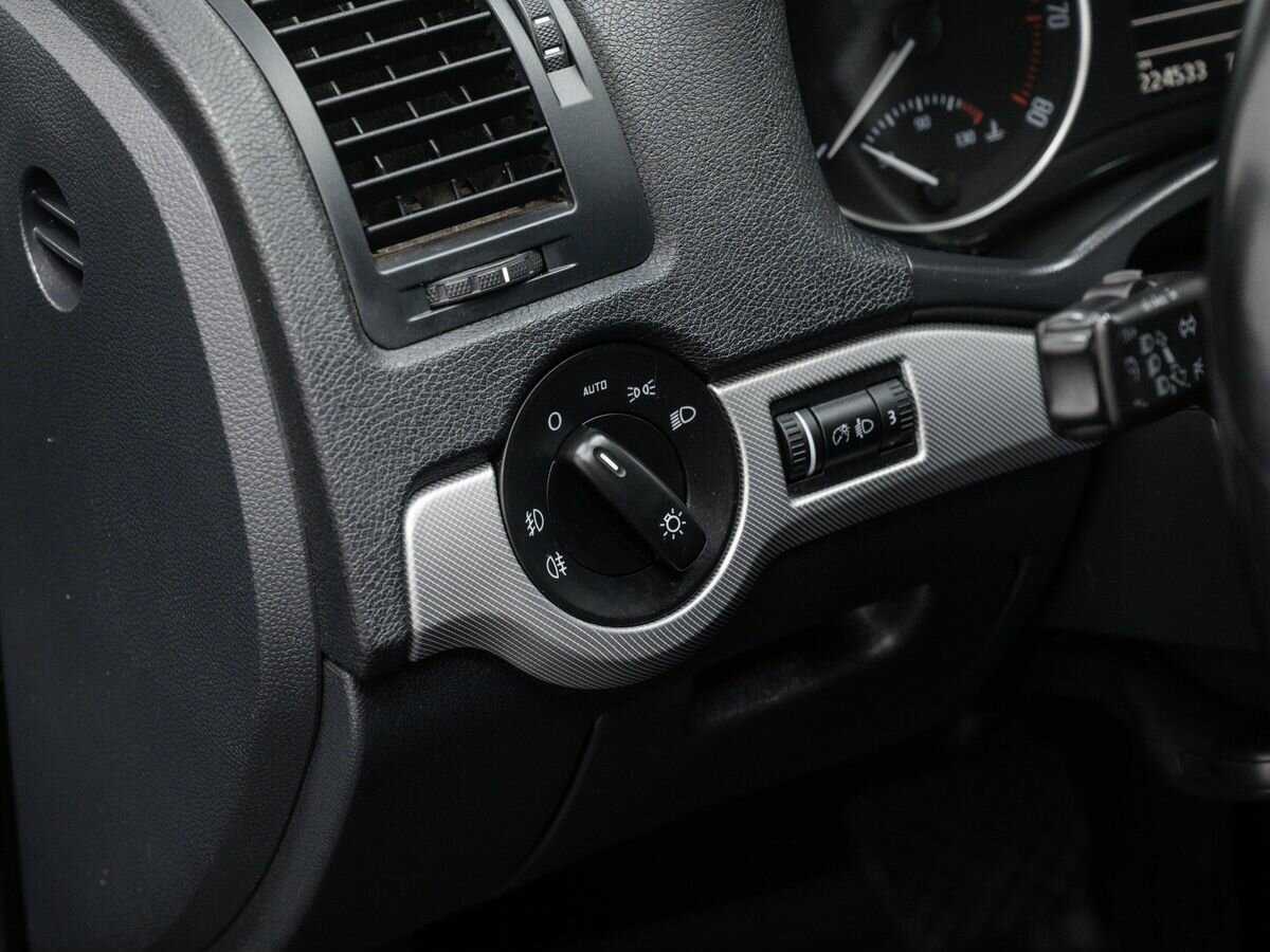 Skoda Octavia с пробегом — 2010 год. Фото: #15