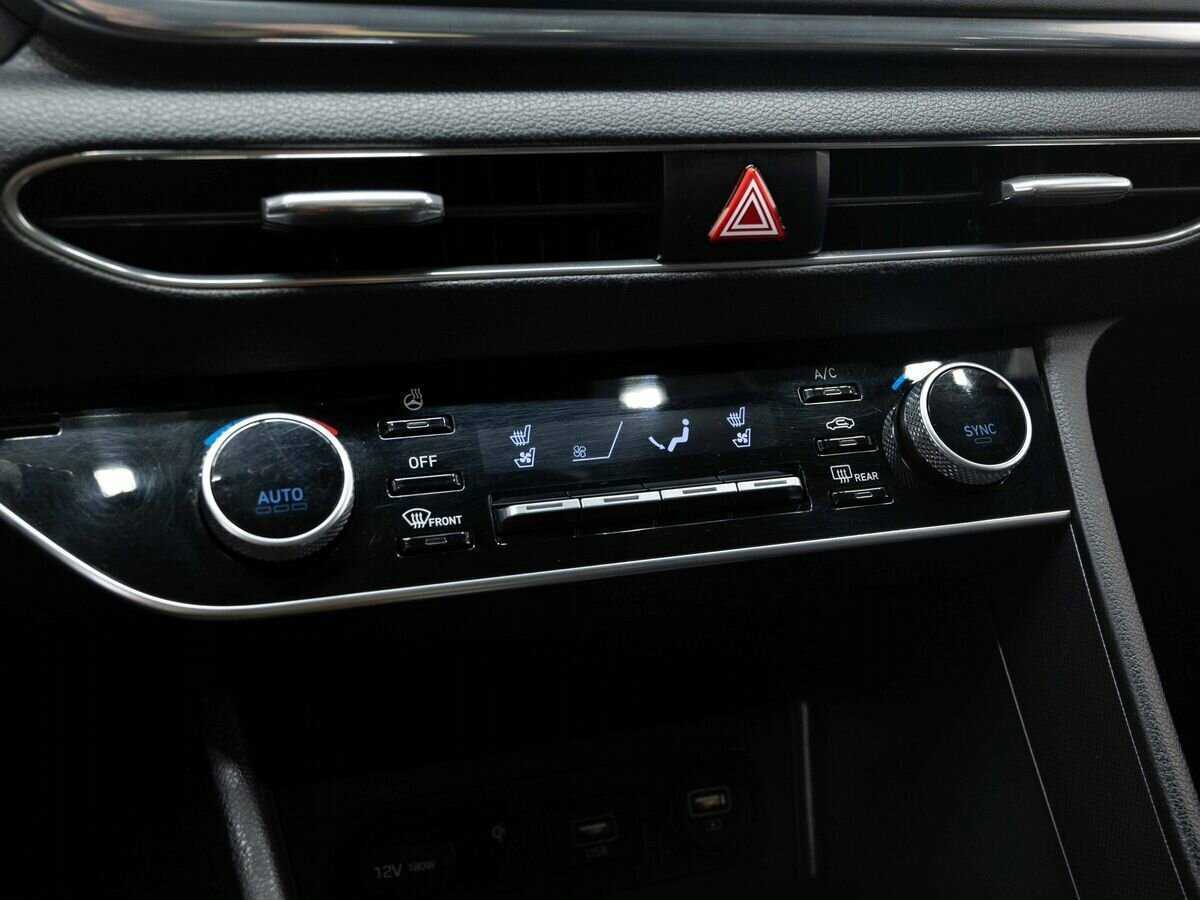 Hyundai Sonata с пробегом — 2020 год. Фото: #23