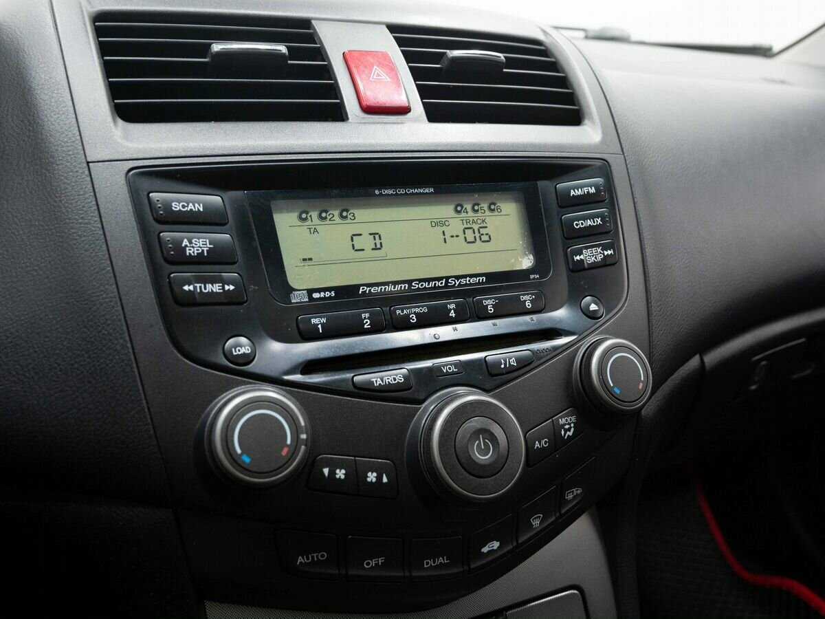 Honda Accord с пробегом — 2008 год. Фото: #17