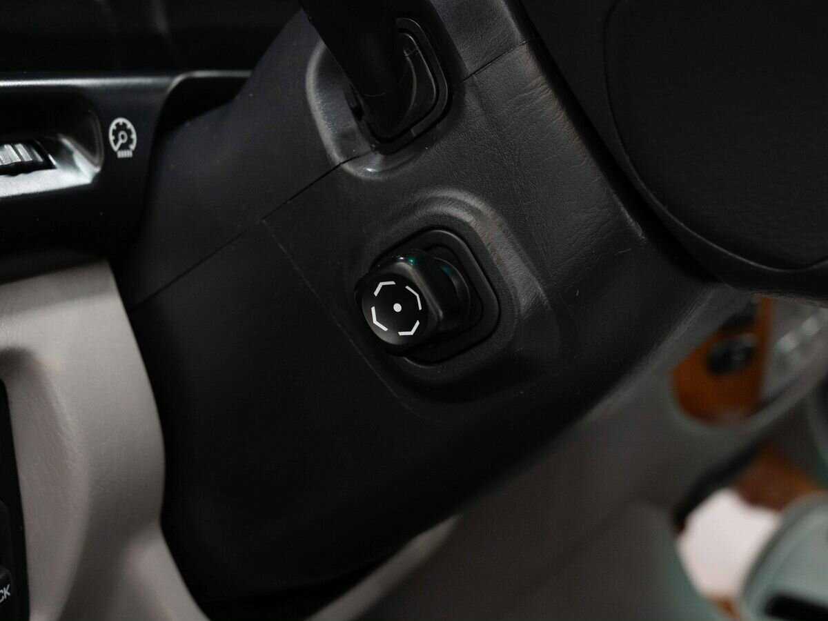 Toyota Land Cruiser с пробегом — 2007 год. Фото: #22