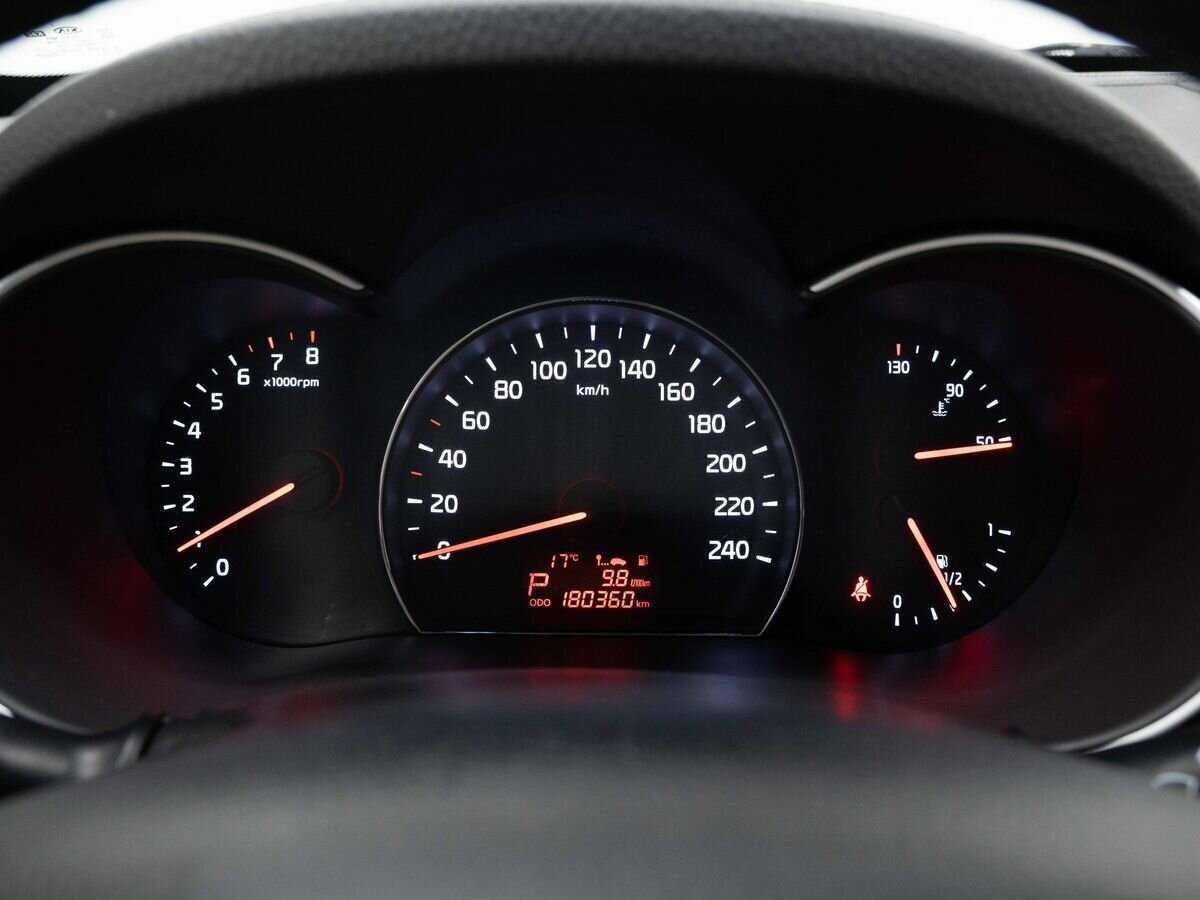 Kia Sorento с пробегом — 2014 год. Фото: #17