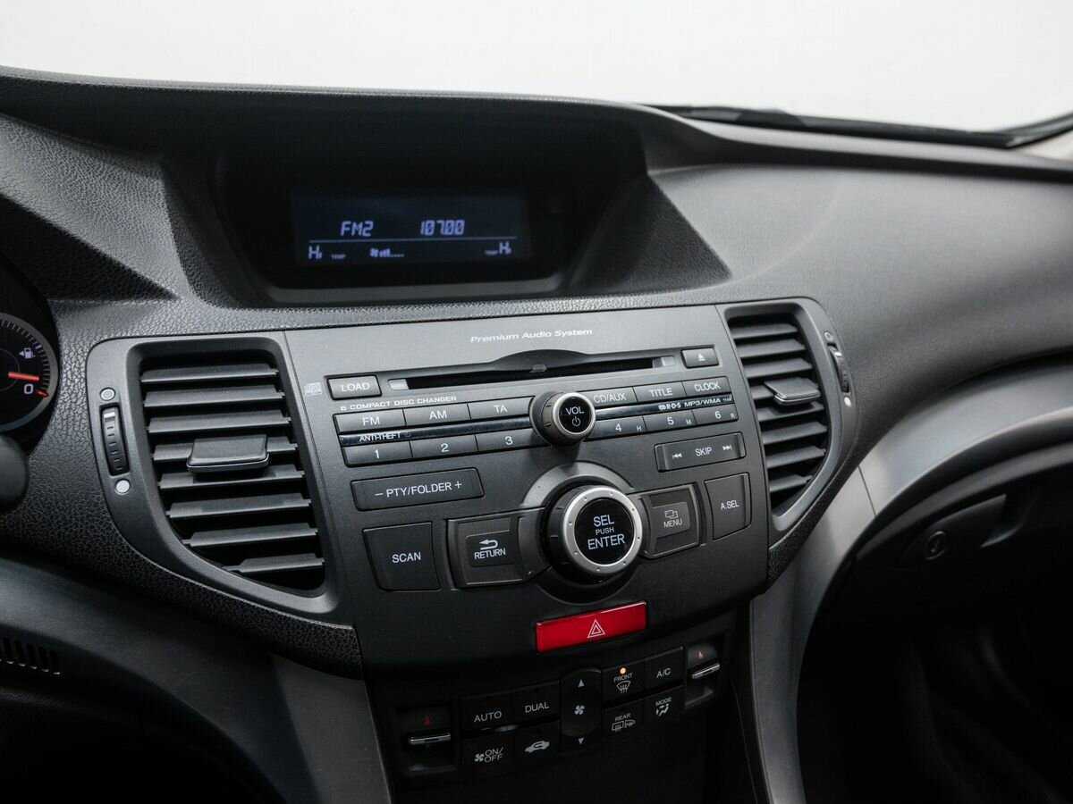 Honda Accord с пробегом — 2011 год. Фото: #20