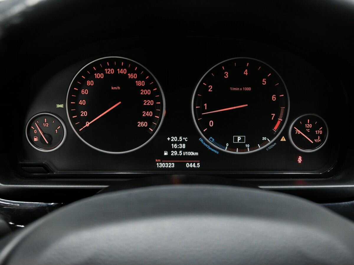 BMW 5 серии с пробегом — 2011 год. Фото: #20