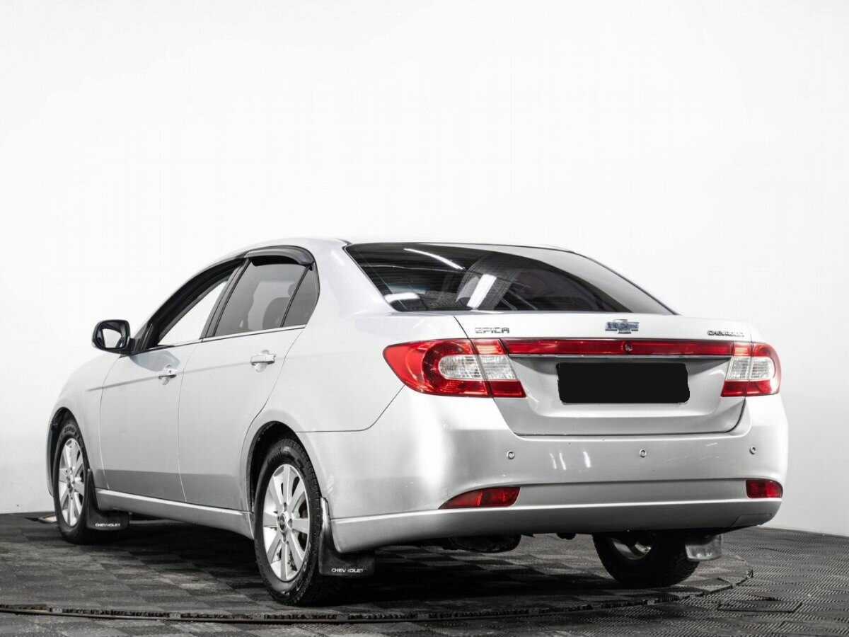 Chevrolet Epica с пробегом — 2011 год. Фото: #5