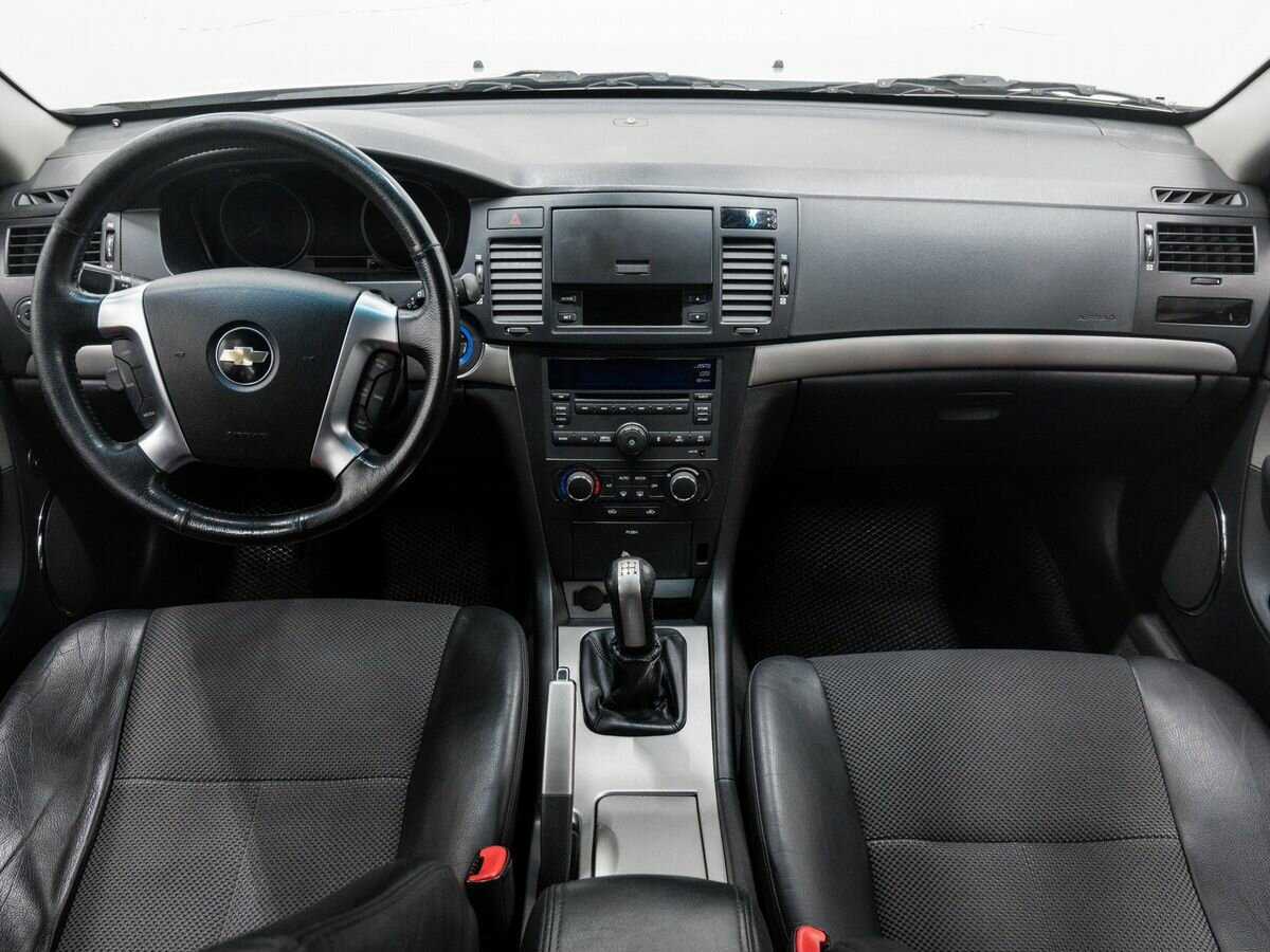 Chevrolet Epica с пробегом — 2011 год. Фото: #10