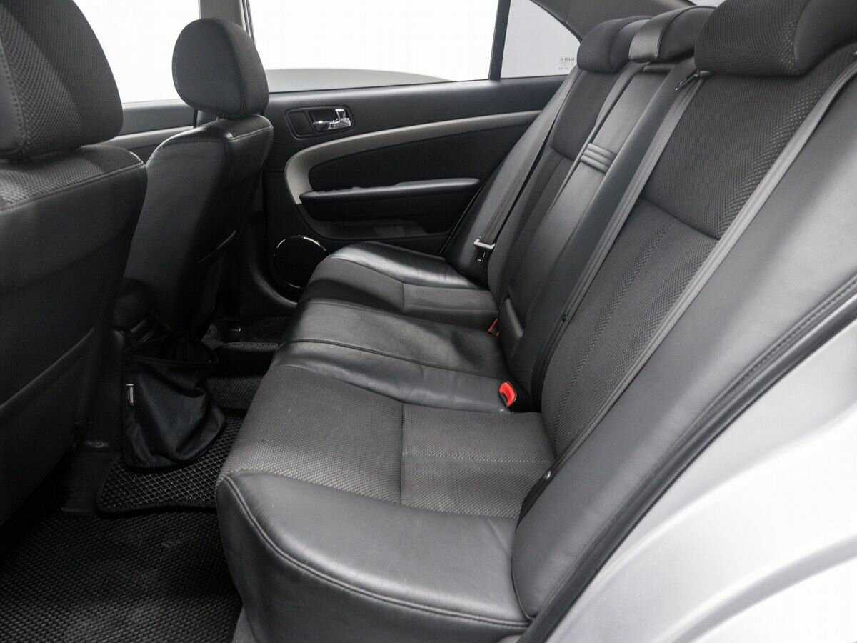 Chevrolet Epica с пробегом — 2011 год. Фото: #12