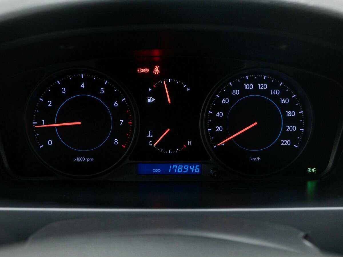 Chevrolet Epica с пробегом — 2011 год. Фото: #20