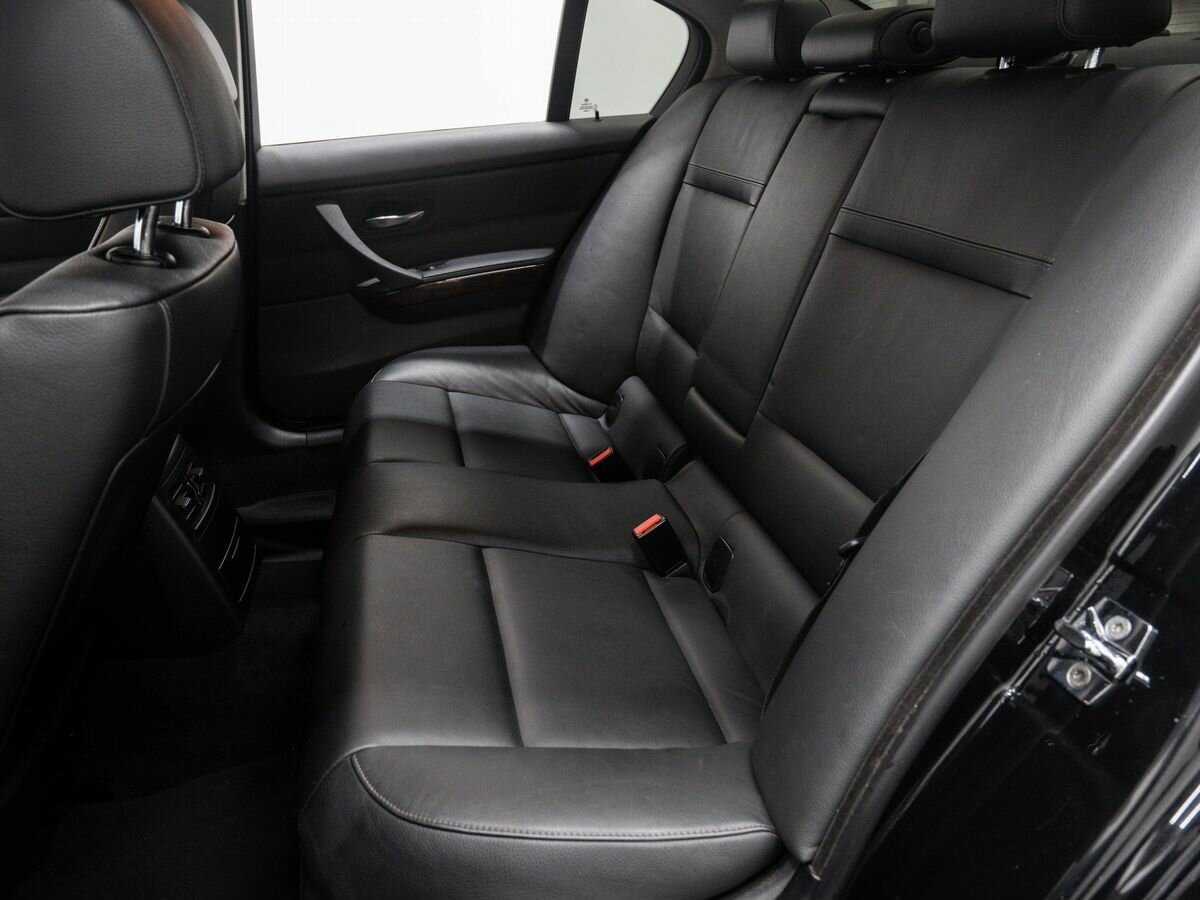 BMW 3 серии с пробегом — 2009 год. Фото: #12