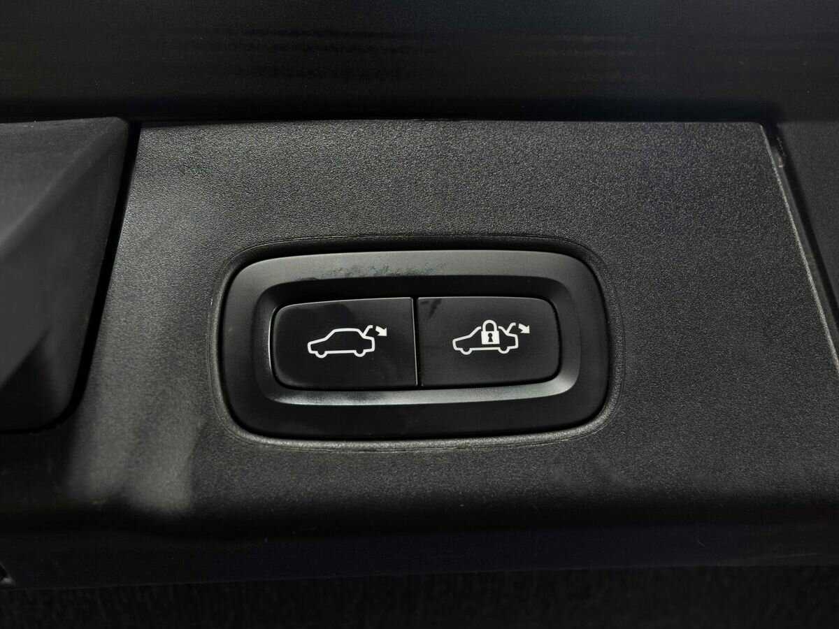 Volvo V90 Cross Country с пробегом — 2020 год. Фото: #25