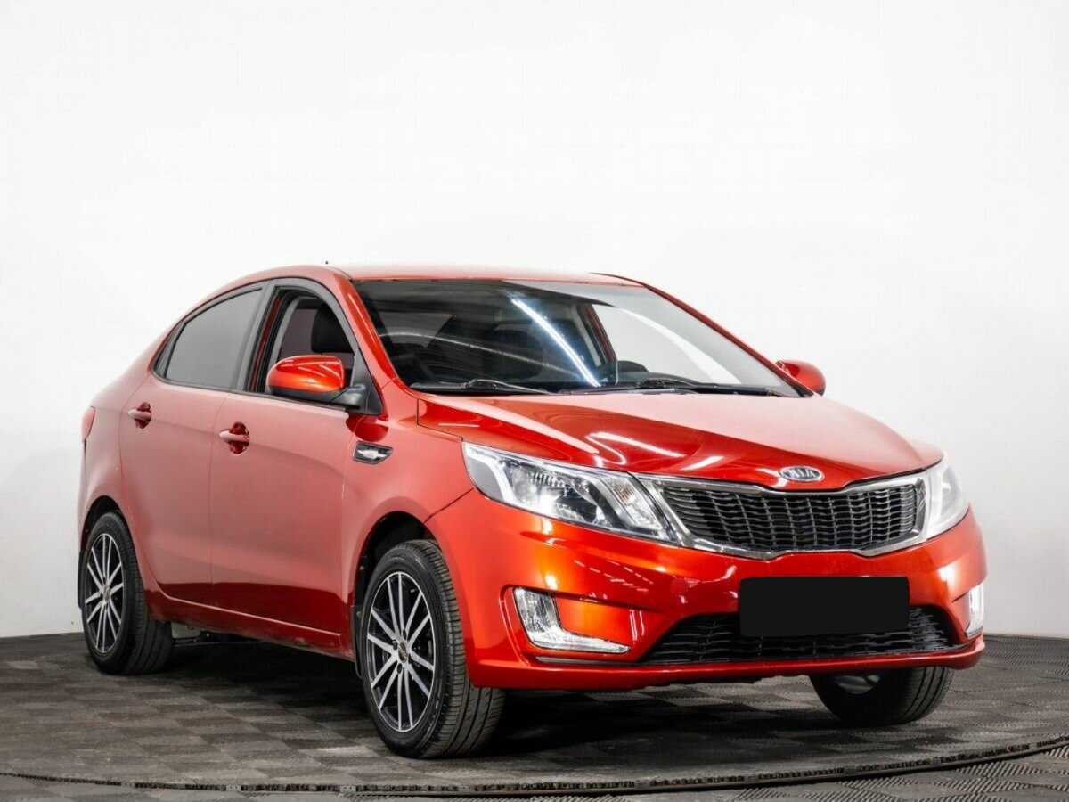 Kia Rio с пробегом — 2012 год. Фото: #2
