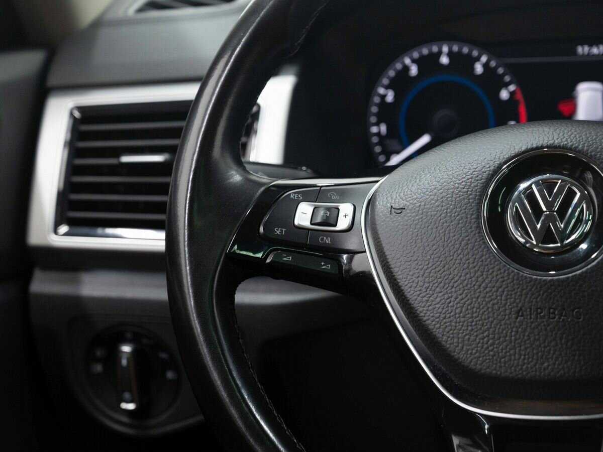 Volkswagen Teramont с пробегом — 2018 год. Фото: #14