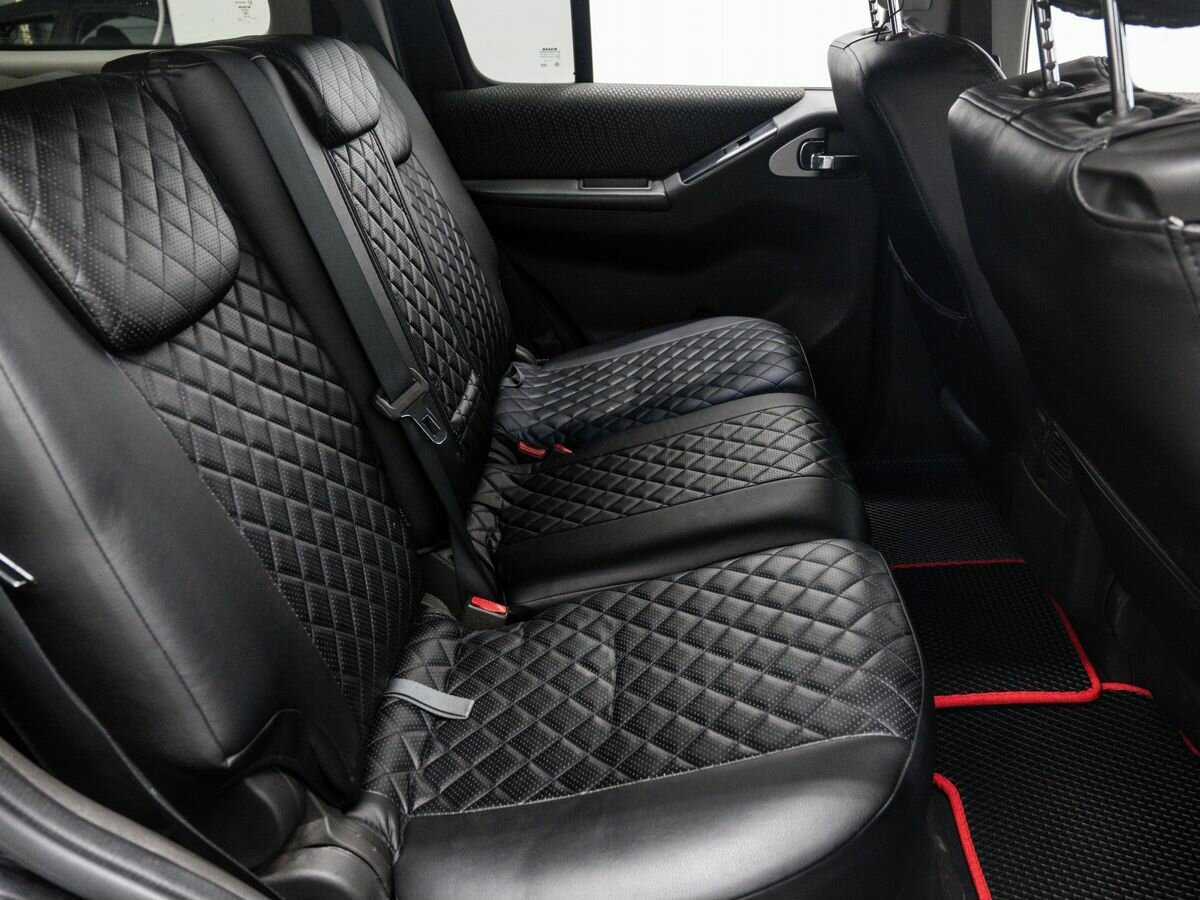 Nissan Pathfinder с пробегом — 2011 год. Фото: #8