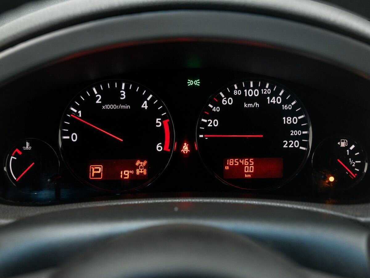 Nissan Pathfinder с пробегом — 2011 год. Фото: #17