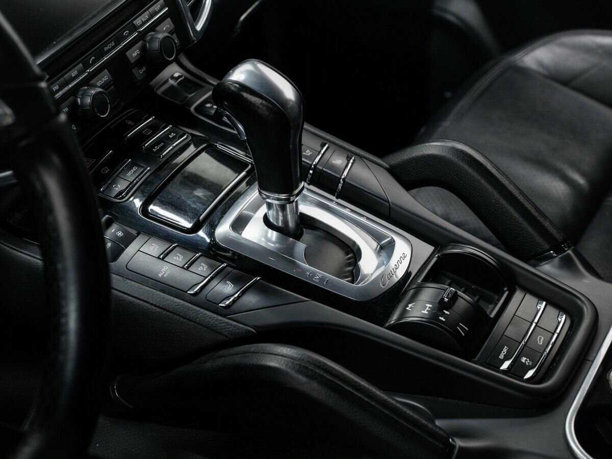Porsche Cayenne с пробегом — 2013 год. Фото: #17