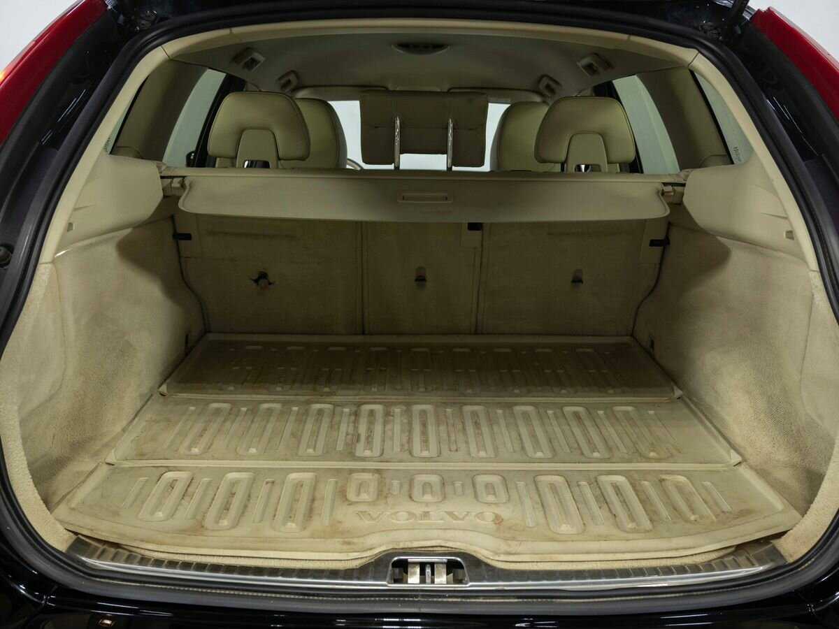 Volvo XC60 с пробегом — 2014 год. Фото: #23