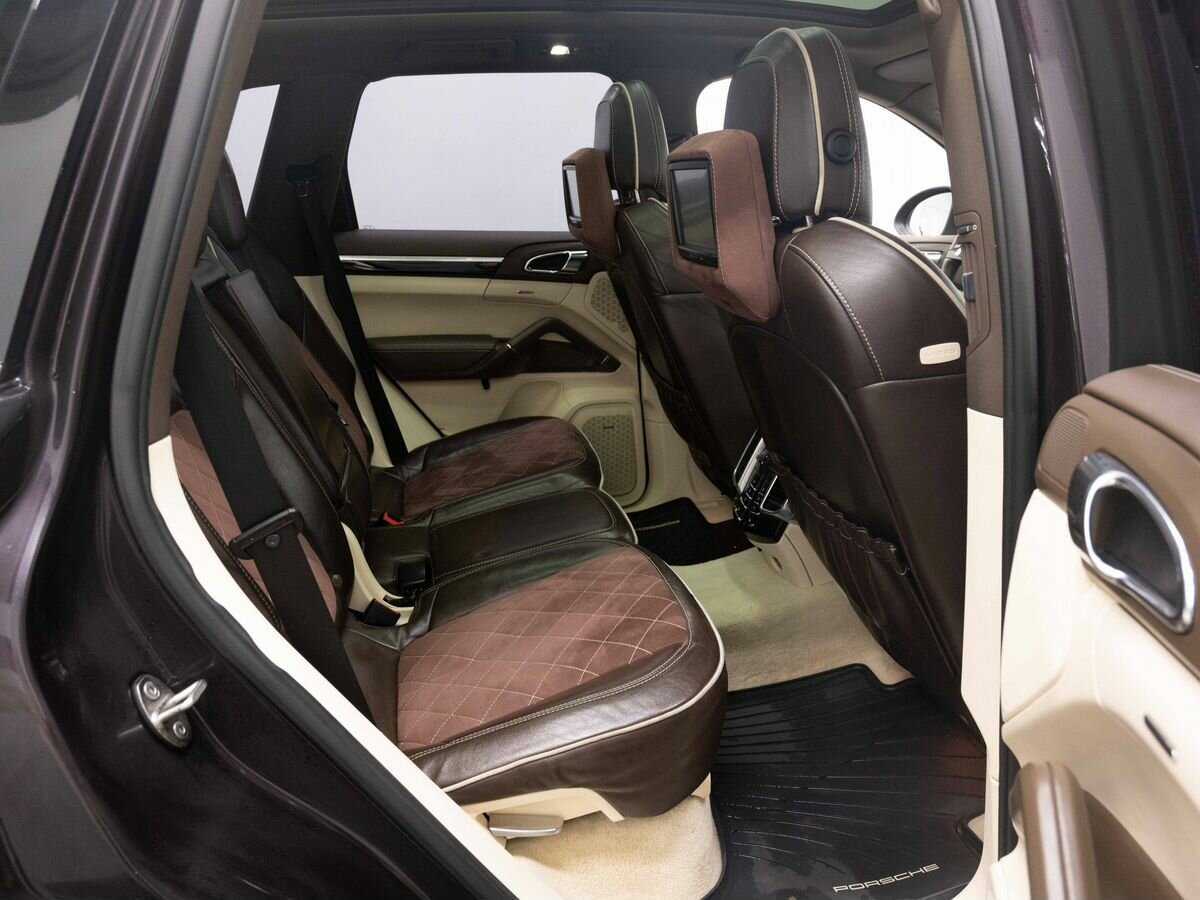 Porsche Cayenne с пробегом — 2011 год. Фото: #11