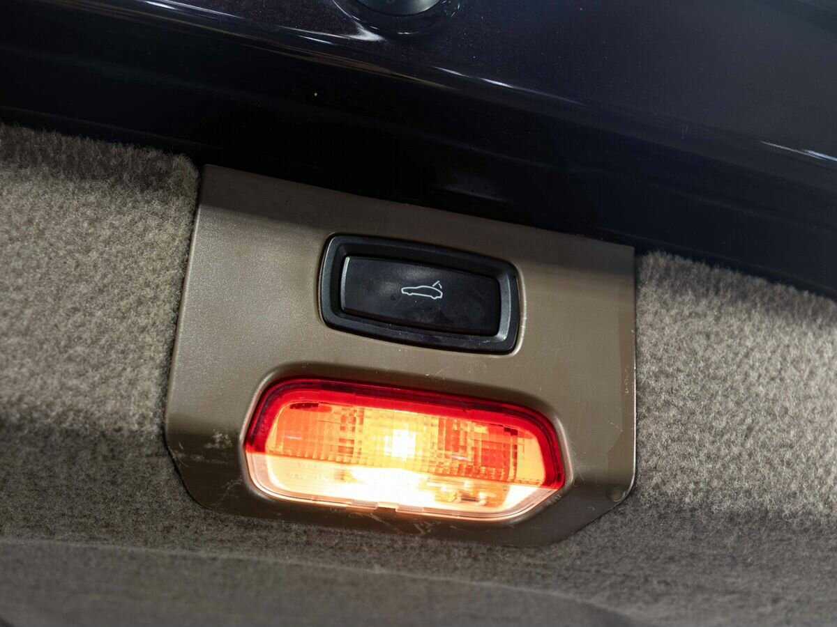 Porsche Cayenne с пробегом — 2011 год. Фото: #29