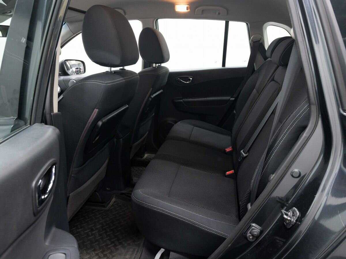 Renault Koleos с пробегом — 2011 год. Фото: #9