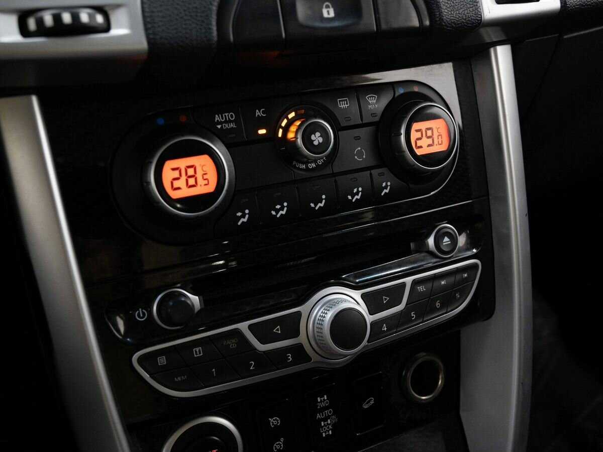 Renault Koleos с пробегом — 2011 год. Фото: #18