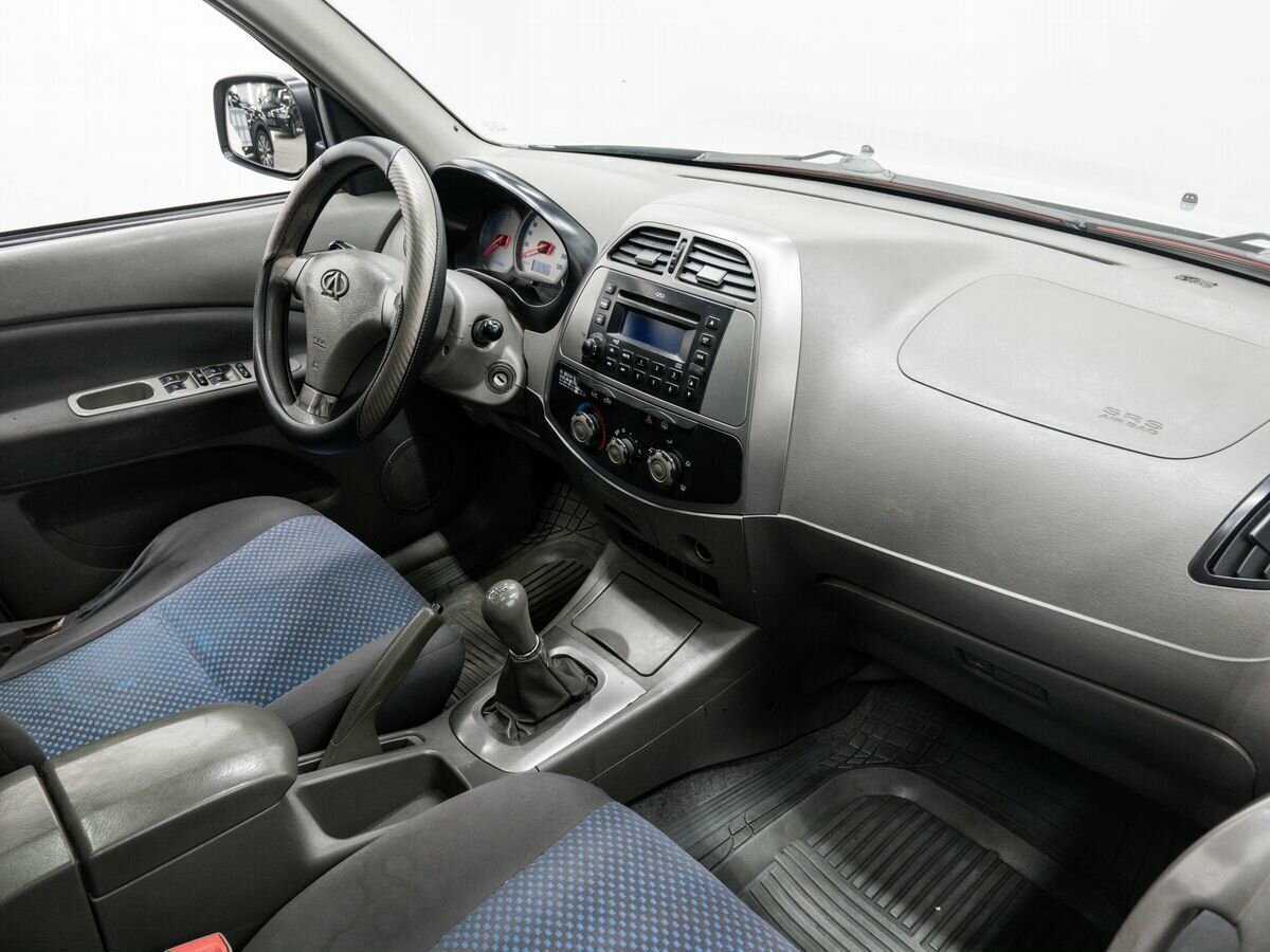 Chery Tiggo (T11) с пробегом — 2011 год. Фото: #6