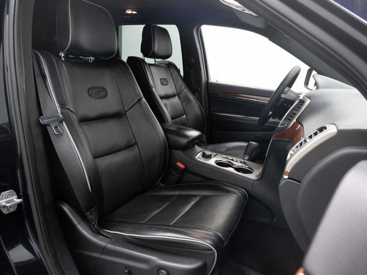 Jeep Grand Cherokee с пробегом — 2010 год. Фото: #13