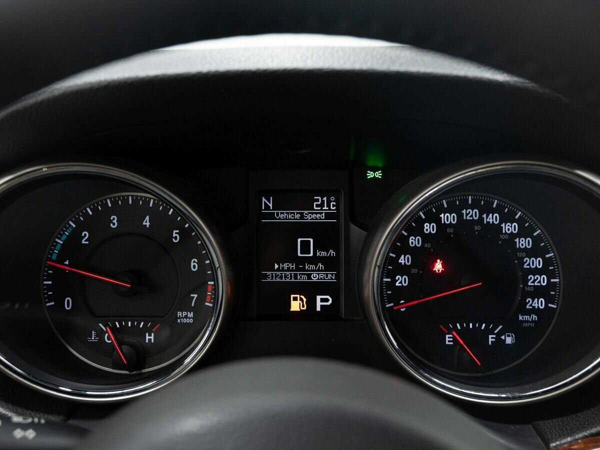 Jeep Grand Cherokee с пробегом — 2010 год. Фото: #19