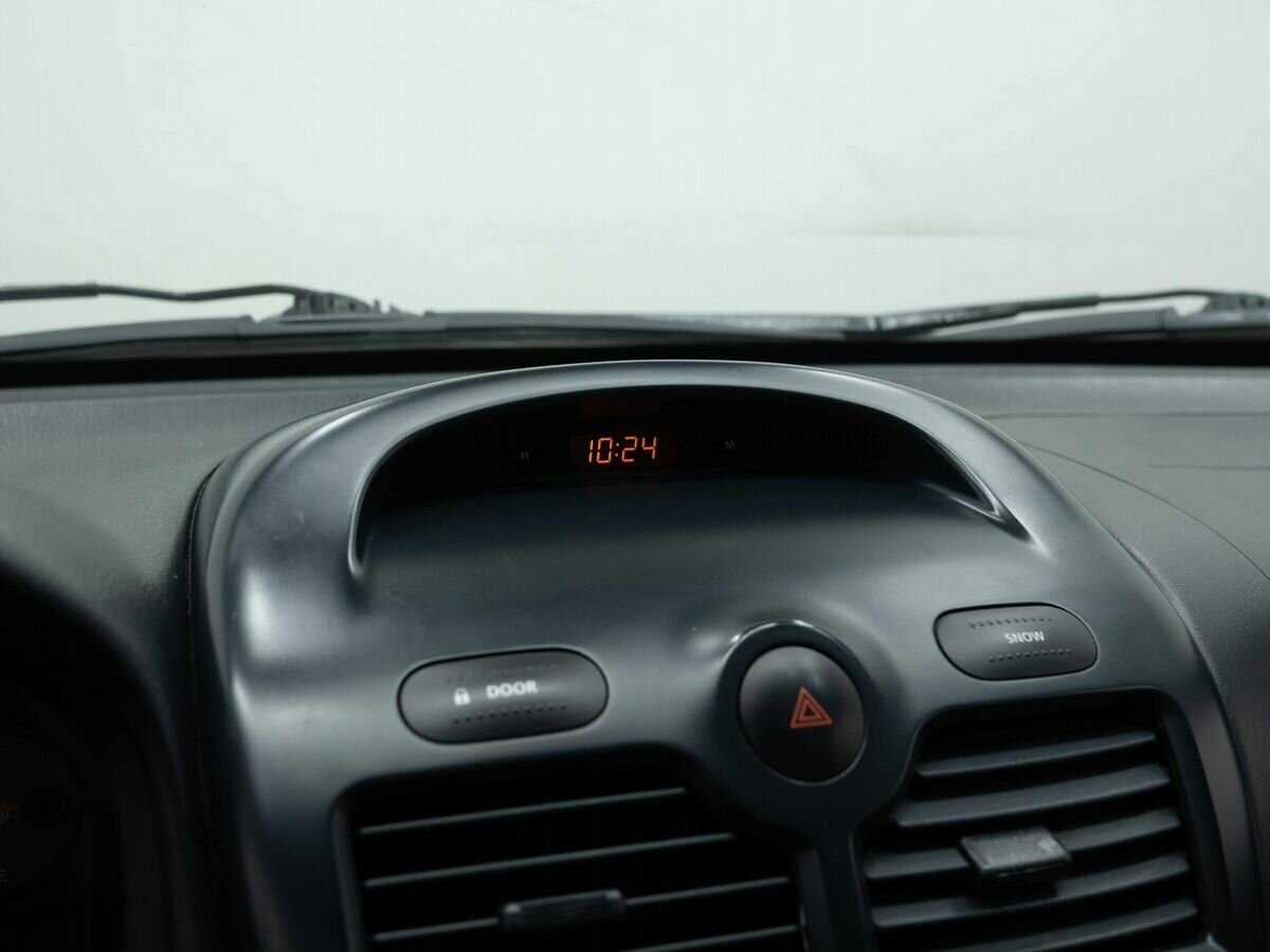 Nissan Almera Classic с пробегом — 2006 год. Фото: #16