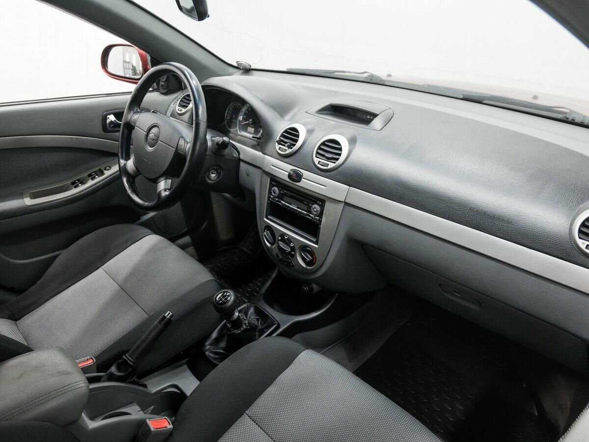 Chevrolet Lacetti с пробегом — 2008 год. Фото: #5