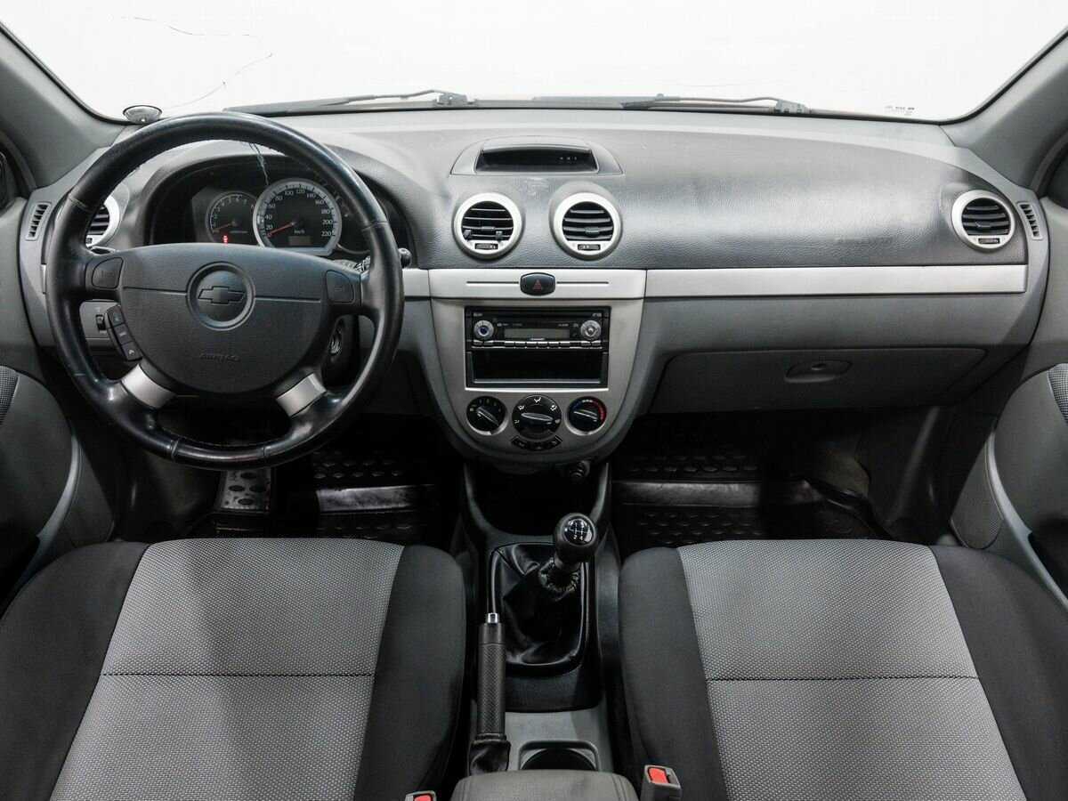 Chevrolet Lacetti с пробегом — 2008 год. Фото: #8