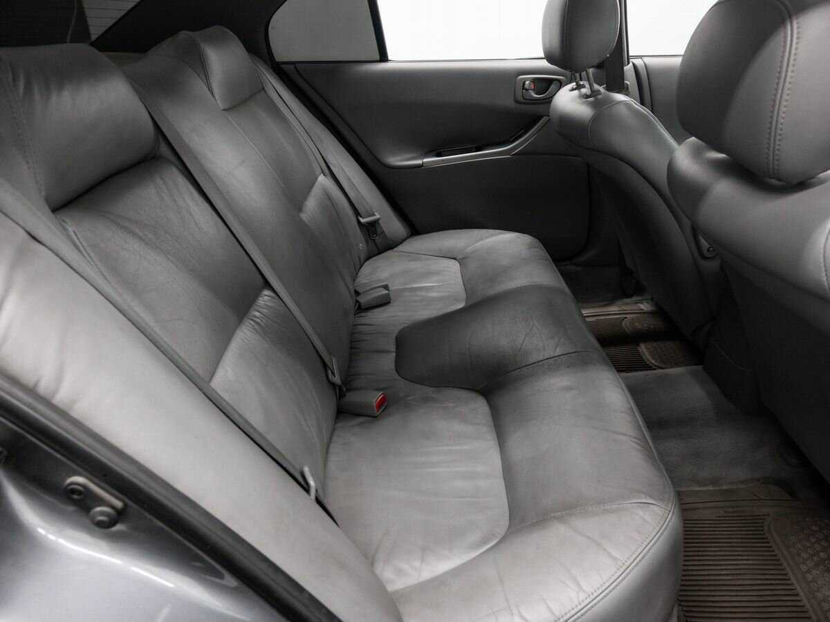 Mitsubishi Galant с пробегом — 2003 год. Фото: #6