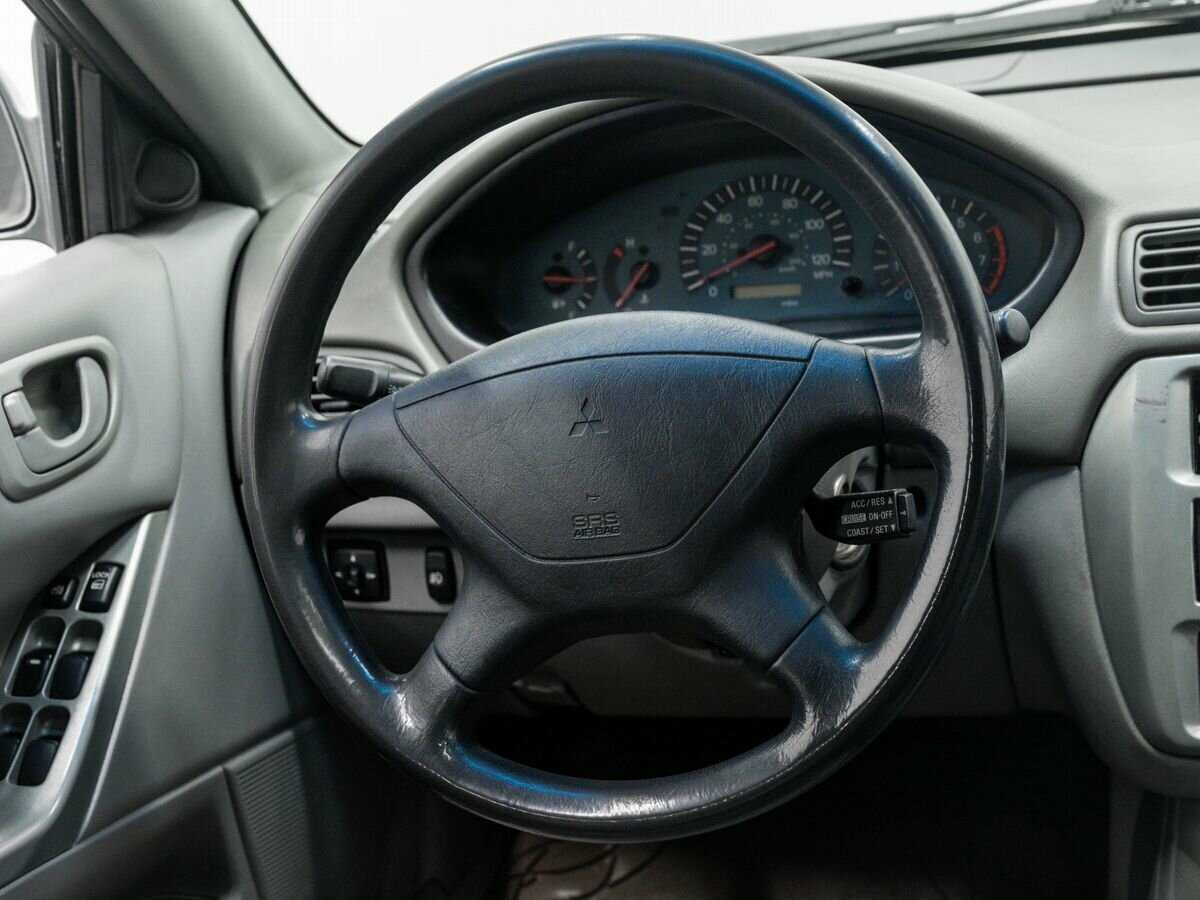 Mitsubishi Galant с пробегом — 2003 год. Фото: #7