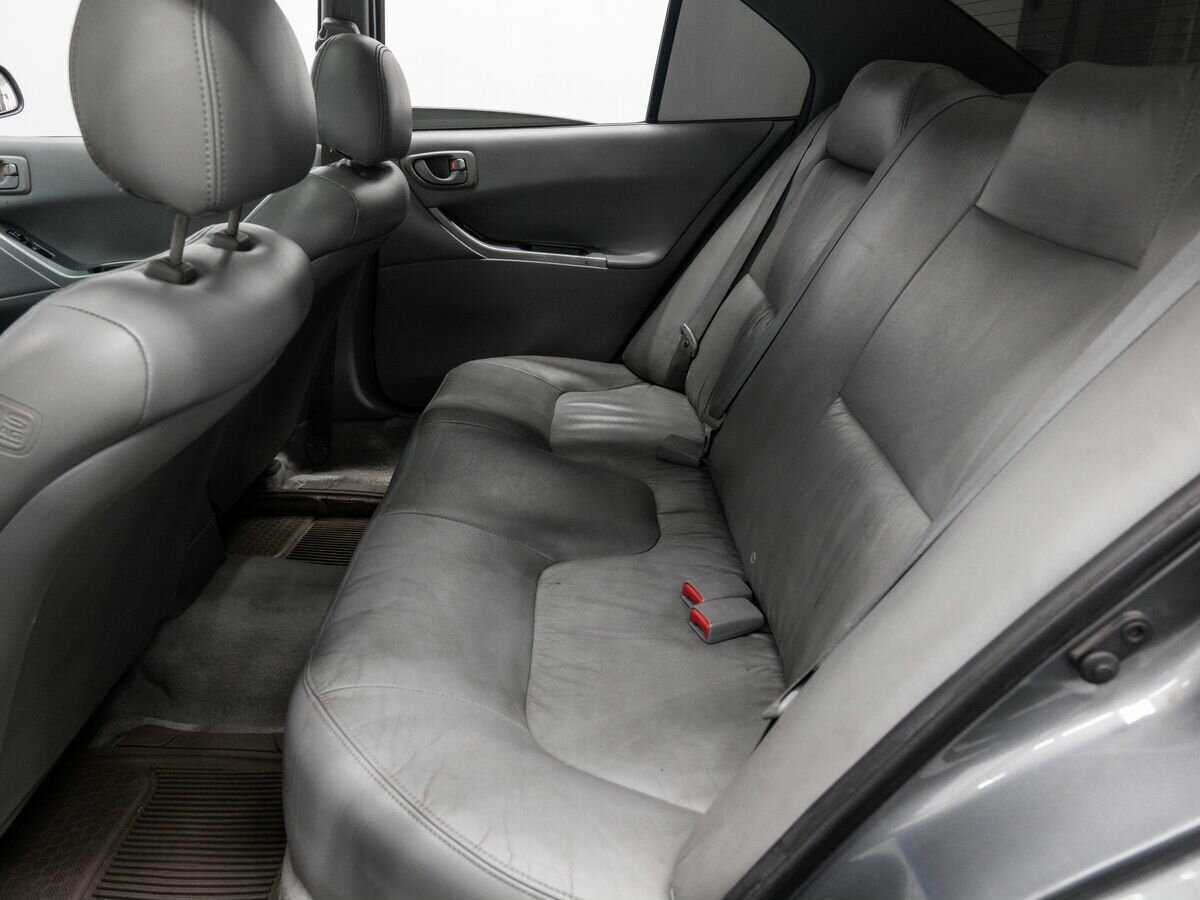 Mitsubishi Galant с пробегом — 2003 год. Фото: #8