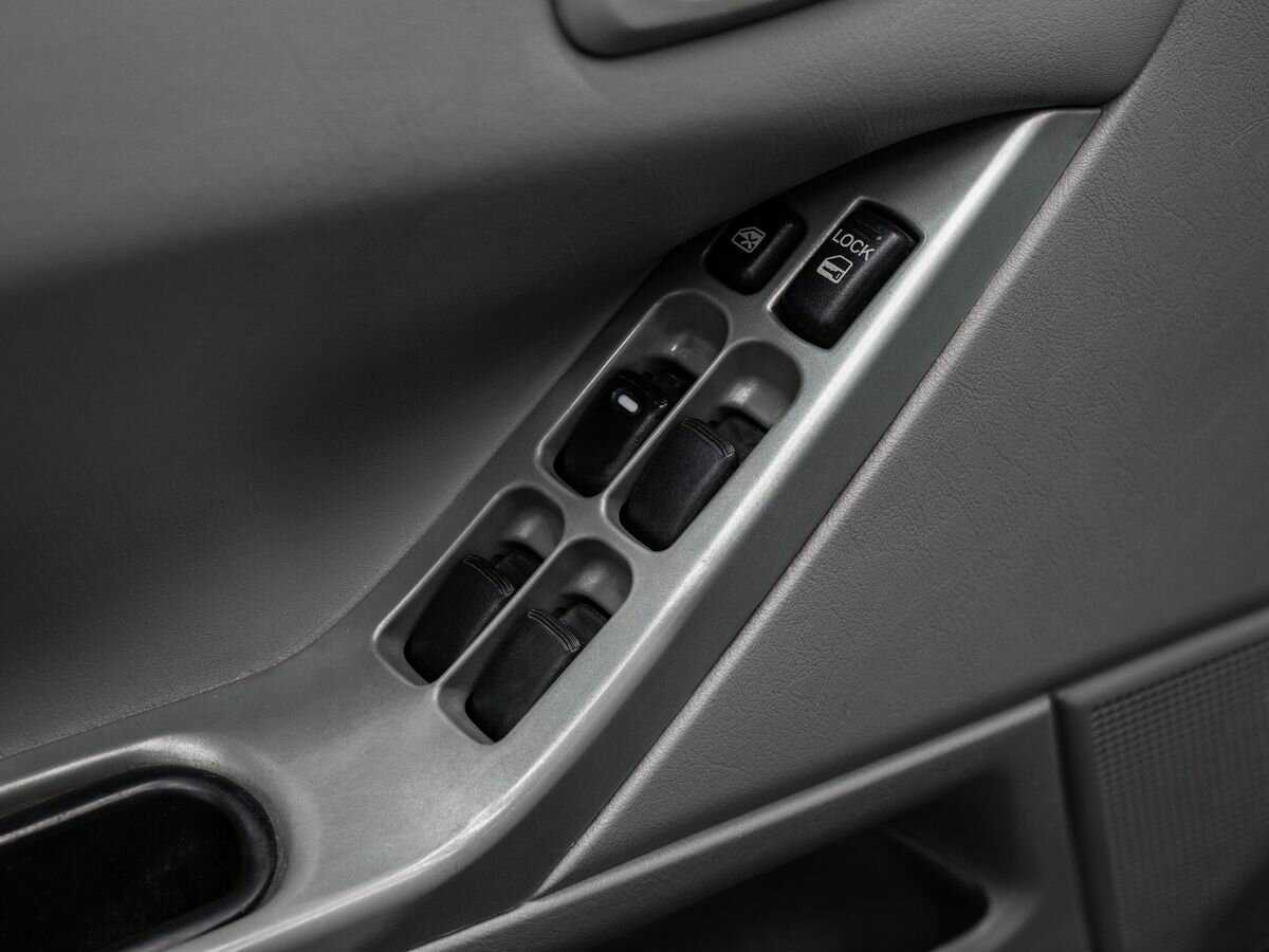 Mitsubishi Galant с пробегом — 2003 год. Фото: #10