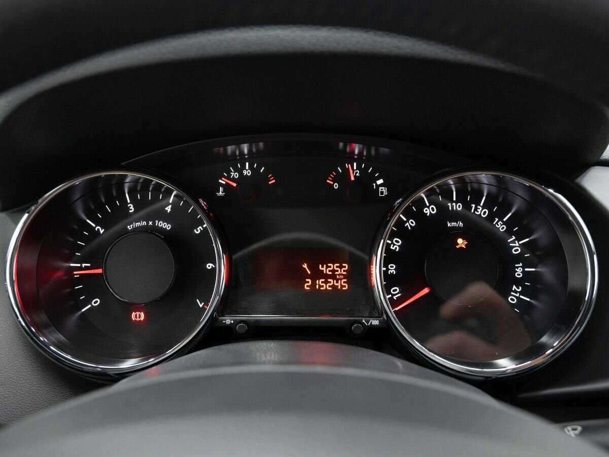 Peugeot 3008 с пробегом — 2010 год. Фото: #15